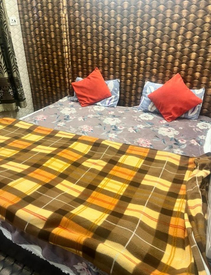 Arora Guest House Амрітсар Екстер'єр фото