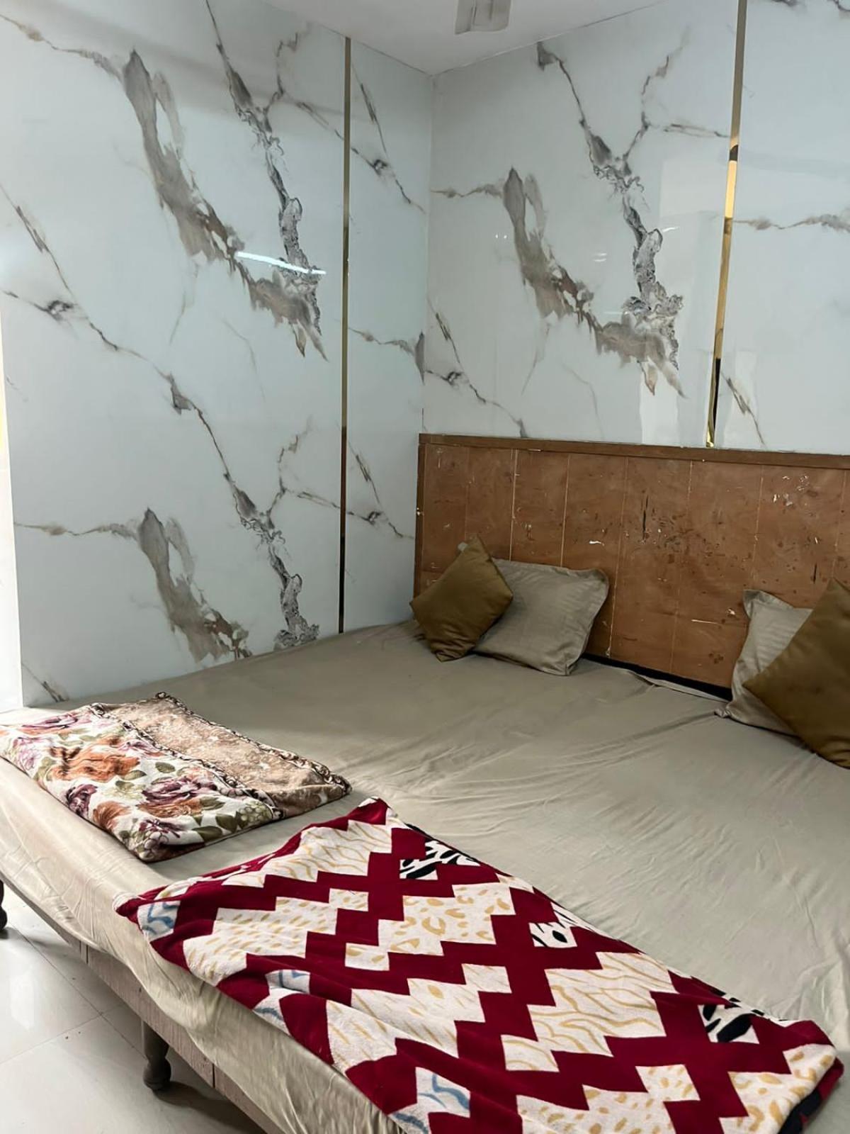 Arora Guest House Амрітсар Екстер'єр фото
